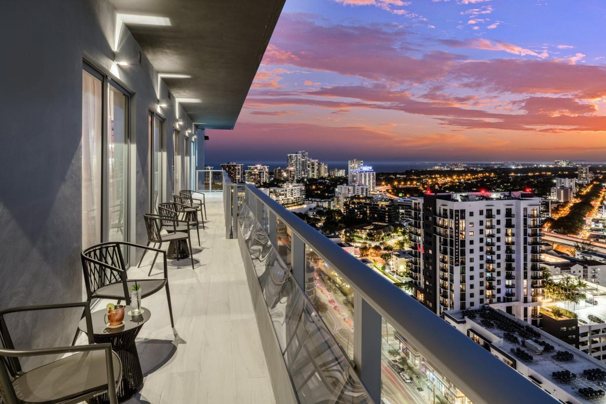 Atwell Suites Miami Brickell By Ihg Ngoại thất bức ảnh